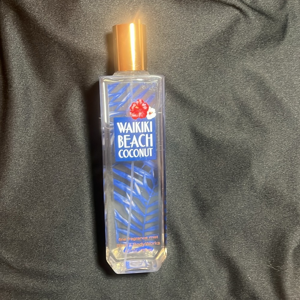 New-Bath & Body Work’s-Waikiki Beach Coconut